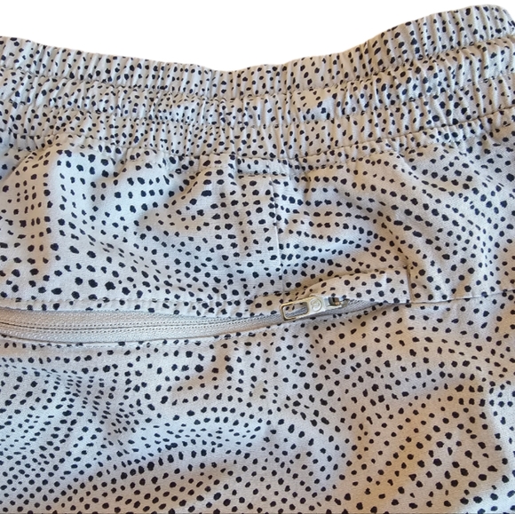 Men's Lululemon Speckled Drwastring 7" shorts. Size XXL - Picture 5 of 8